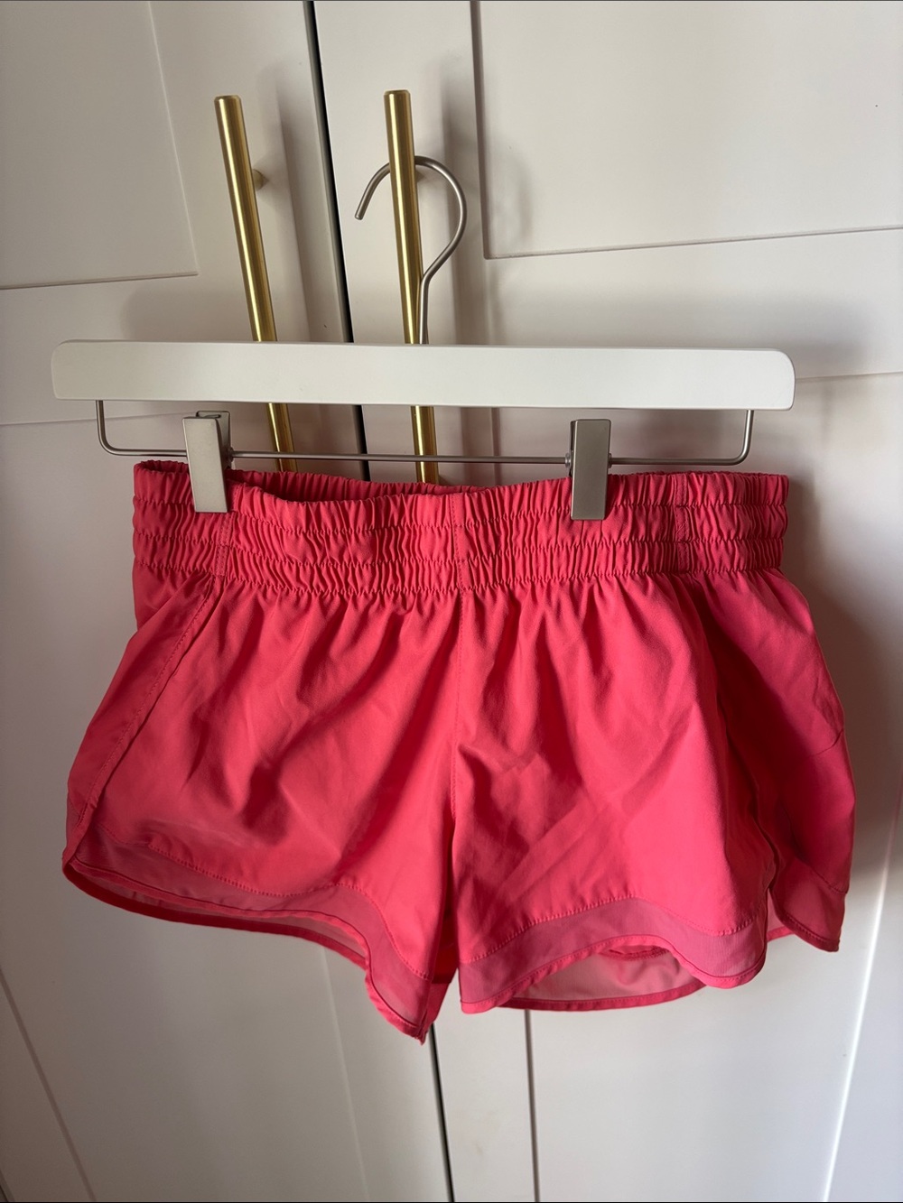 Athleta mesh racer run shorts 4”